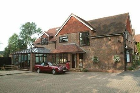 Hôtel Gatwick House à Horley Extérieur photo