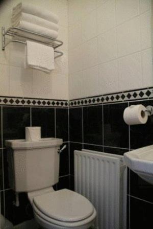 Hôtel Gatwick House à Horley Extérieur photo